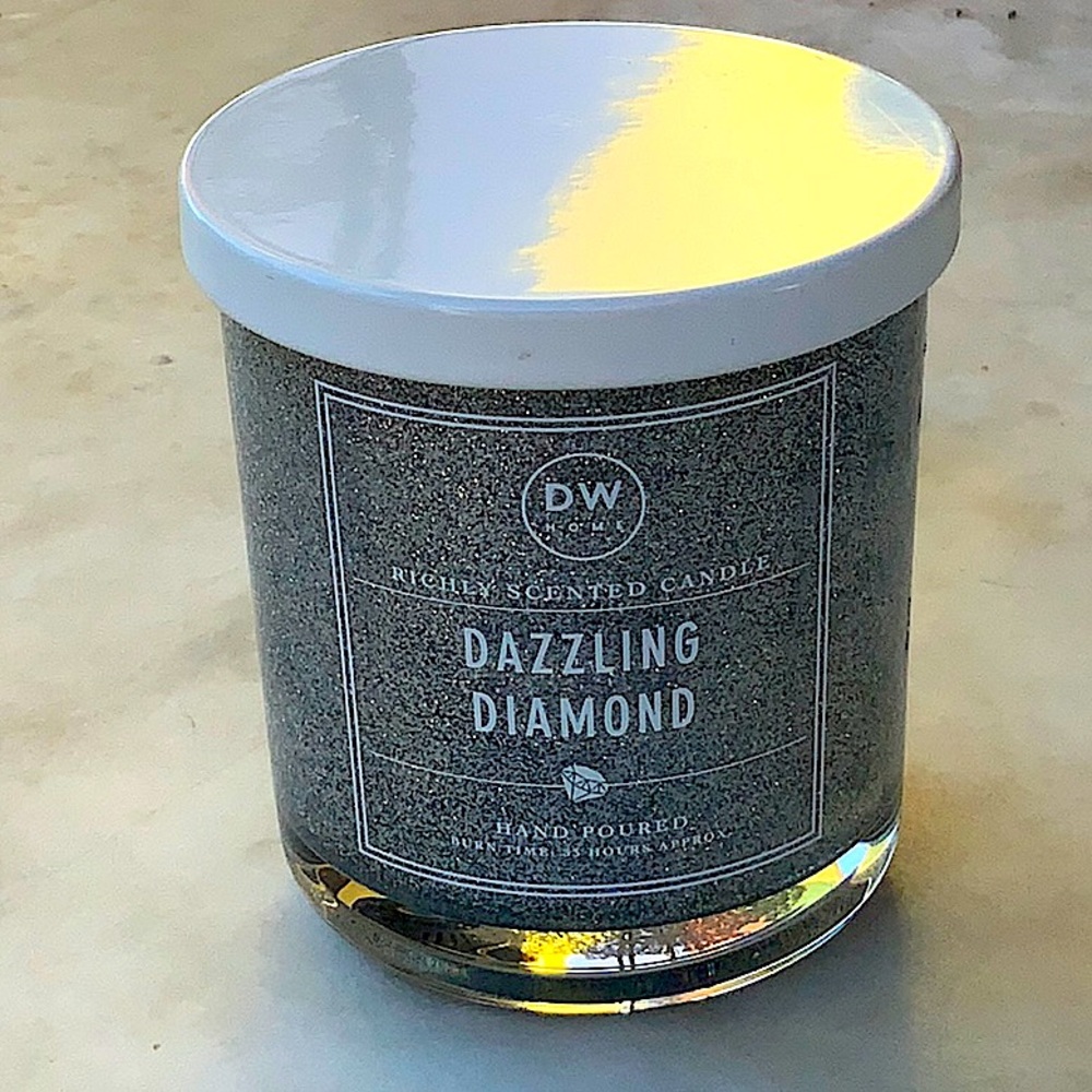 DW HOME CANDLE DAZZLING DIAMOND RICHLY SCENT 8.5 OZ NEW